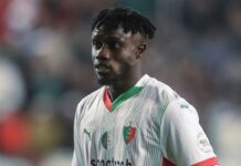 Algérie :Guineen Aloba sacré champion avec son club