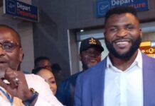 Francis Ngannou à Conakry : « C’est un immense honneur d’être dans le pays de Sékou Touré »